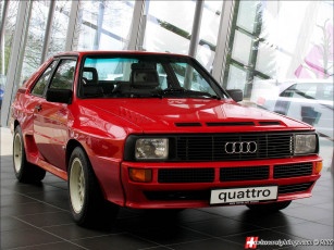 Картинка audi quattro sport автомобили выставки уличные фото