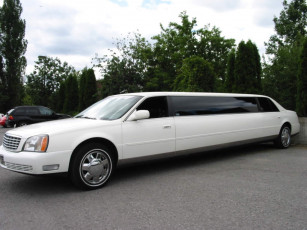 Картинка cadillac limousine montreal автомобили