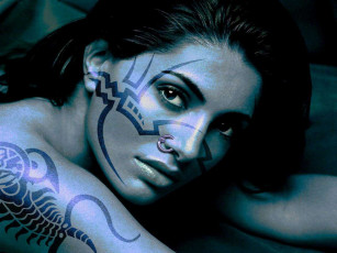 Картинка разное люди татуировка пирсинг брюнетка