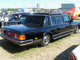 Картинка zil 117 автомобили выставки уличные фото
