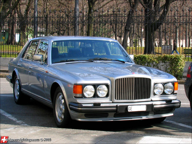 Обои картинки фото bentley, turbor, автомобили, выставки, уличные, фото