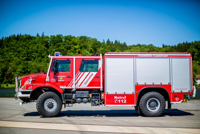 Обои картинки фото автомобили, пожарные машины, walser, 1833, a, zetros, mercedes-benz, sonder-tanklоschfahrzeug, s-tlf, 4000, 2014г