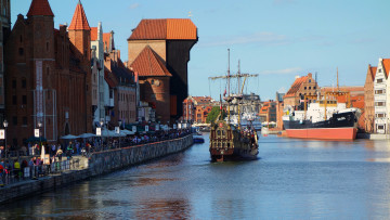 Картинка города гданьск+ польша набережная корабль гданьск небо дома люди