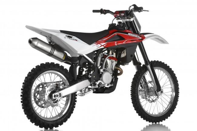 Обои картинки фото мотоциклы, husqvarna