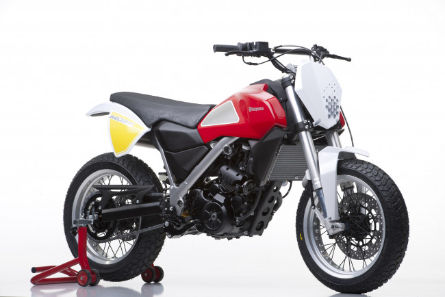 Обои картинки фото мотоциклы, husqvarna