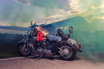 Картинка мотоциклы мото+с+девушкой девушки