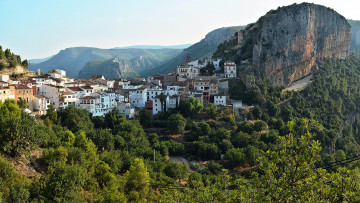 Картинка города -+панорамы горы долина город