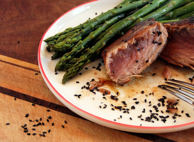 Обои картинки фото еда, рыбные блюда,  с морепродуктами, тунец