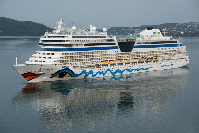 Обои картинки фото aidasol, корабли, лайнеры, лайнер, круиз