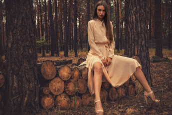 Картинка aya+beshen девушки aya+beshen+ алина+ротару aya beshen alina девушка модель шатенка стройная сексуальная поза красотка взгляд