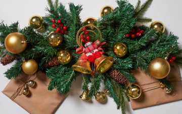 Картинка праздничные -+разное+ новый+год ветки шишки колокольчики шарики