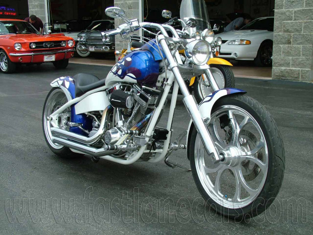 Обои картинки фото мотоциклы, harley, davidson
