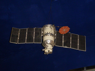 Картинка космос космические корабли станции