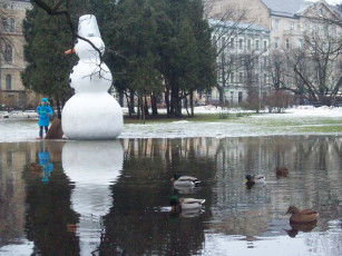 Картинка рига весна январе города латвия