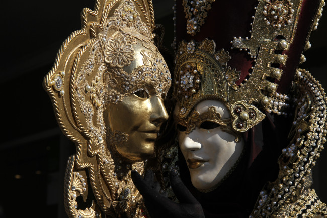 Обои картинки фото разное, маски, карнавальные, костюмы, карнавал, венеция