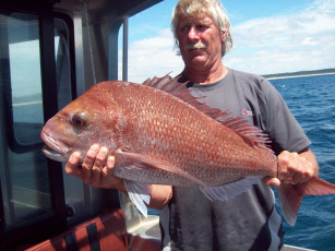 Картинка разное рыбалка +рыбаки +улов +снасти