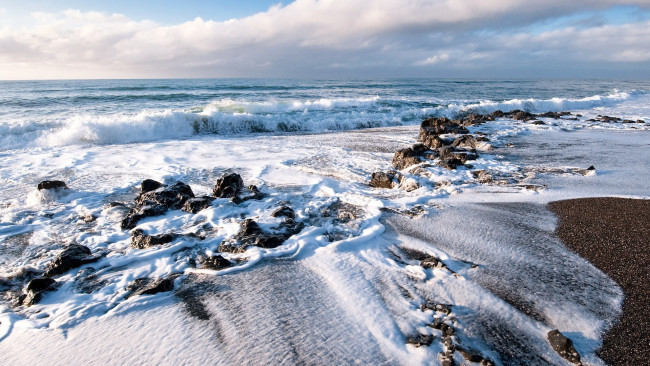 Обои картинки фото природа, побережье, пена, волны, горизонт, прибой, море, пляж, небо