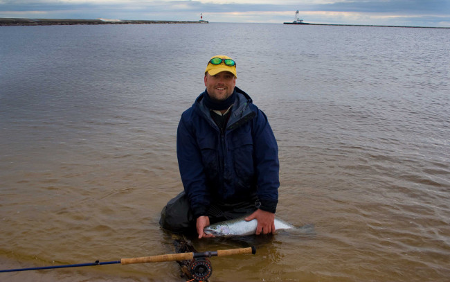 Обои картинки фото разное, рыбалка,  рыбаки,  улов,  снасти