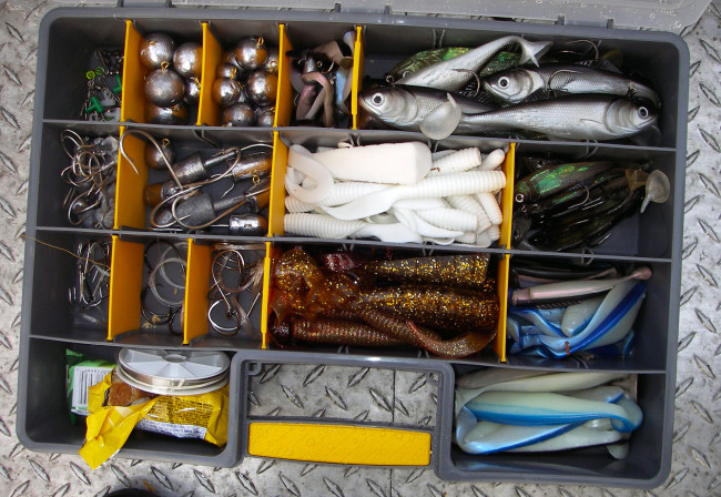 Обои картинки фото разное, рыбалка,  рыбаки,  улов,  снасти, блесна