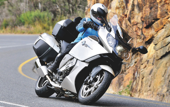 Обои картинки фото мотоциклы, bmw