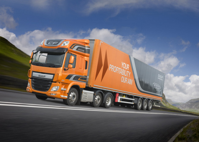 Обои картинки фото автомобили, daf , выставка, улица, cab, space, ftg, cf, 440, daf