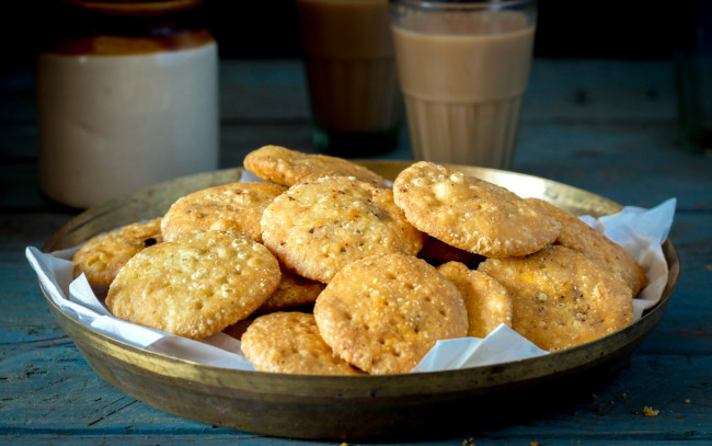 Обои картинки фото еда, пирожные,  кексы,  печенье, миска, печенье, какао