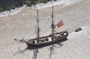 Картинка корабли парусники мачты паруса