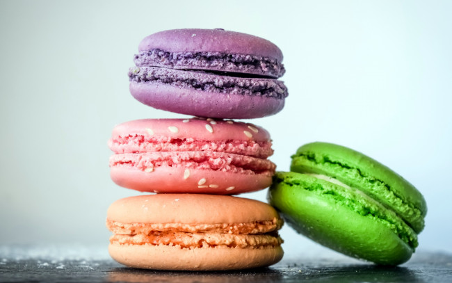 Обои картинки фото еда, макаруны, ассорти, печенье, лакомство