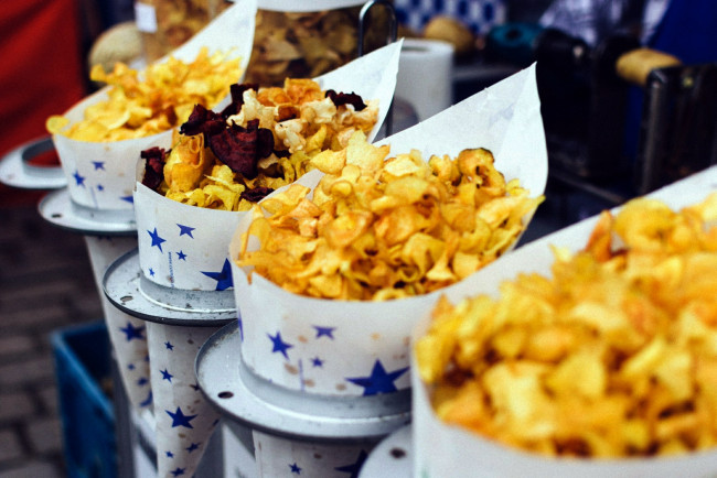 Обои картинки фото еда, Чипсы,  картофель фри, чипсы