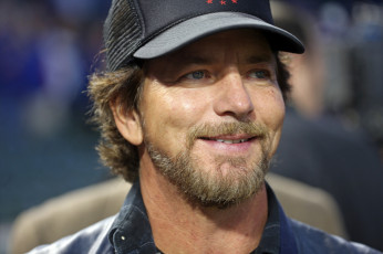 Картинка -eddie-vedder музыка eddie+vedder музыкант
