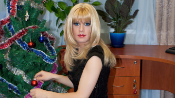 Картинка девушки -unsort+ блондинки +светловолосые елка новый год голубые глаза