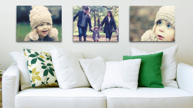 Обои картинки фото интерьер, мебель, диван, фотографии, подушки