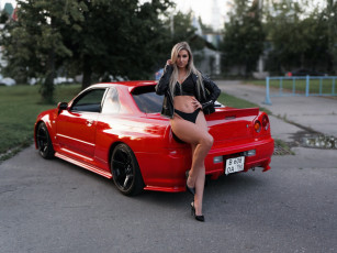 Картинка девушка+и+авто автомобили -авто+с+девушками девушка женщина блондинка светловолосая сексуальная модель звезда позирует разная обувь верхняя стильная одежда нижнее эротическое бельё трусы лифчик колготки чулки аксессуары макияж и множество элементов на фотографии