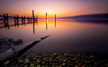 Картинка природа восходы закаты океан галька закат помост