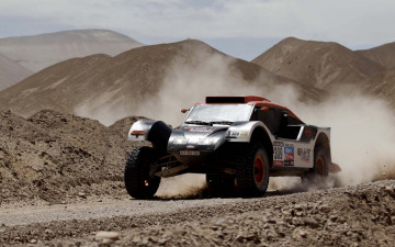 Картинка спорт авторалли гонка песок пустыня