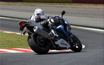 Картинка спорт мотоспорт suzuki gsxr1000