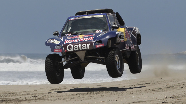 Обои картинки фото спорт, авторалли, песок, гонка, пустыня