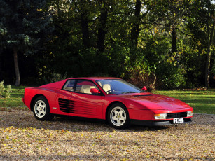 Картинка автомобили ferrari 1986 красный uk-spec testarossa