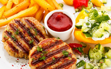 Картинка куриные+котлетки еда вторые+блюда с картошкой фри и соусом куриные котлетки