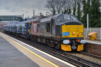 Картинка техника поезда рельсы локомотив состав