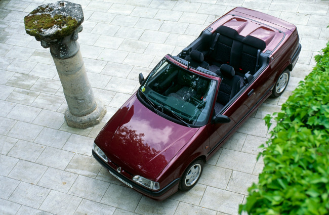 Обои картинки фото автомобили, renault