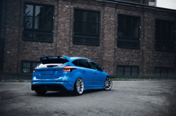 Картинка focus+rs автомобили ford focus rs rear blue stance