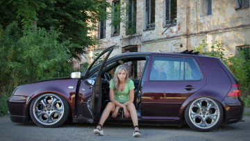 Картинка автомобили -авто+с+девушками volkswagen golf