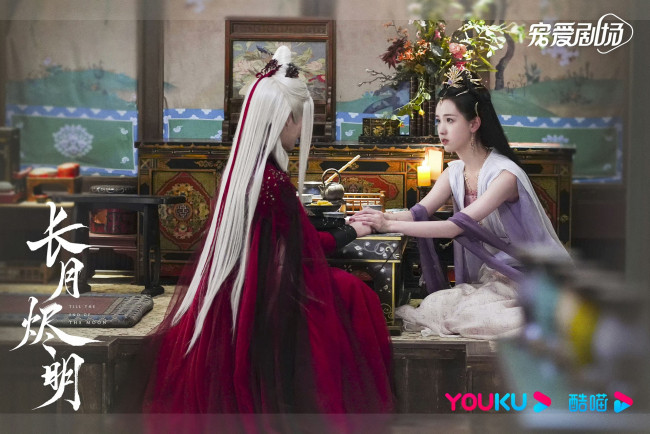 Обои картинки фото кино фильмы, till the end of the moon, светлый, пепел, луны, демоны