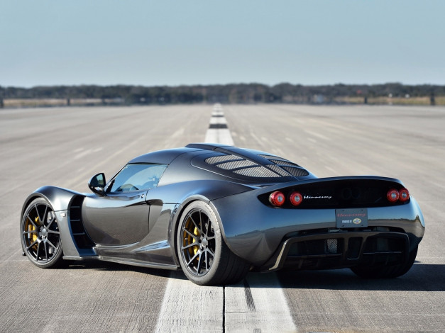 Обои картинки фото автомобили, lotus, темный, 2014, car, record, speed, world, gt, venom, hennessey