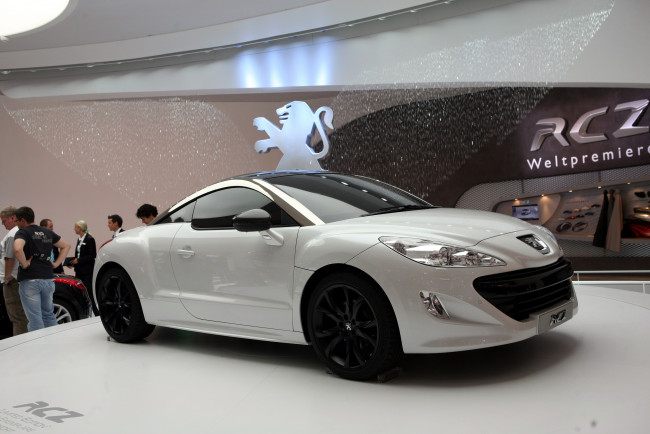 Обои картинки фото автомобили, выставки и уличные фото, peugeot