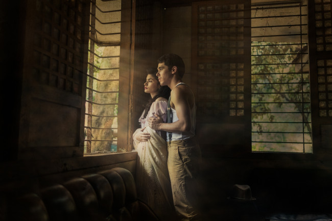 Обои картинки фото разное, мужчина женщина, окно, девушка, парень, свет