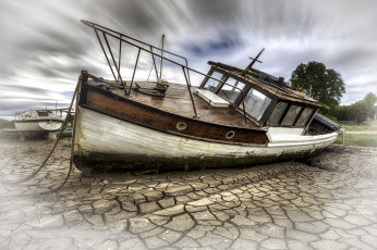 Картинка корабли баркасы+ +буксиры судно отлив океан