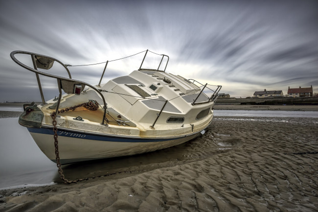 Обои картинки фото корабли, Яхты, океан, отлив, судно