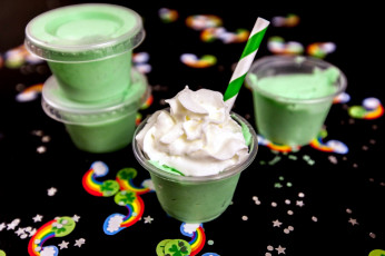 Картинка еда мороженое +десерты сливки фисташковое